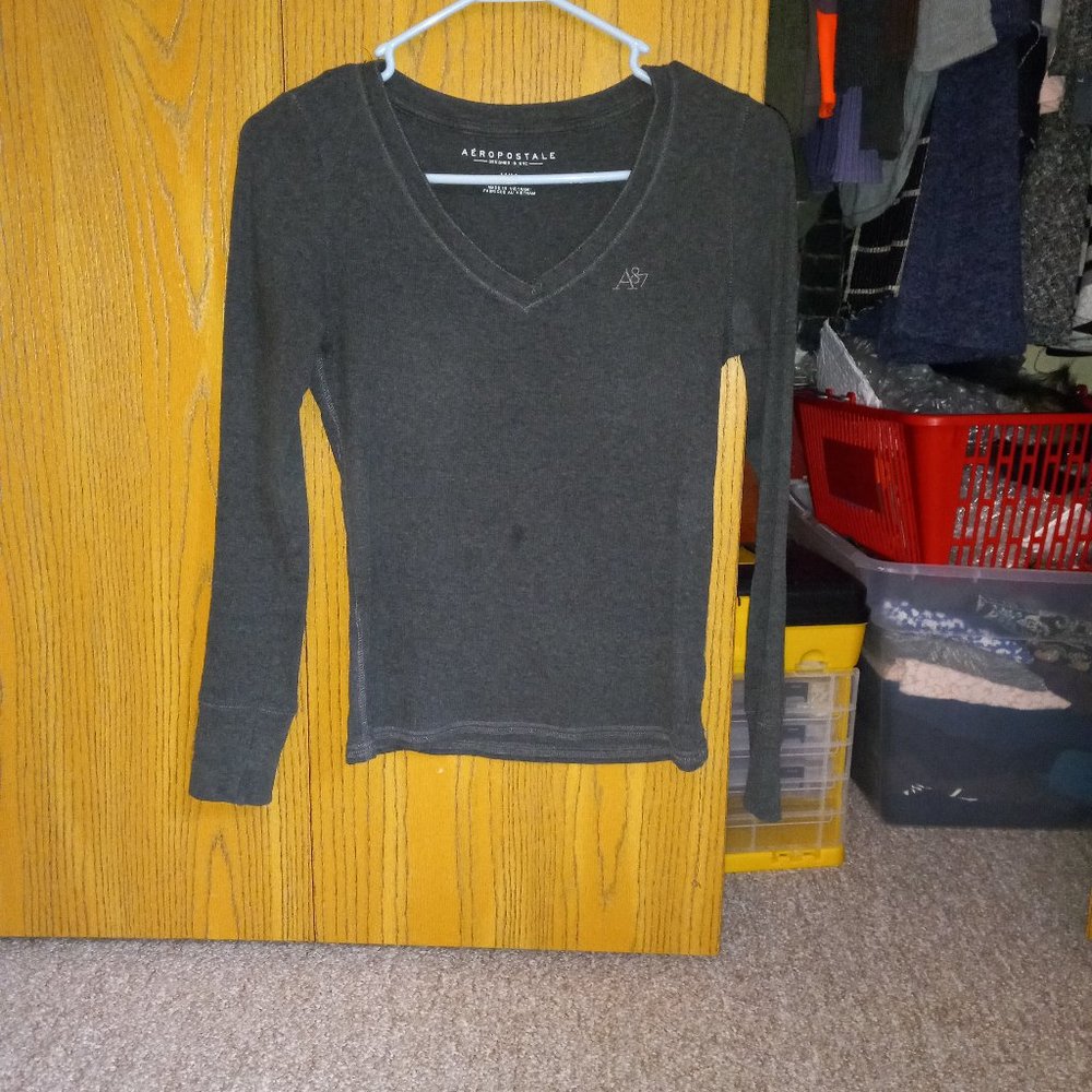 Womens aeropostale sweater